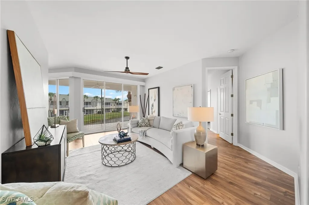 Fort Myers FL, 14571 Grande Cay Circle, Unit 3203