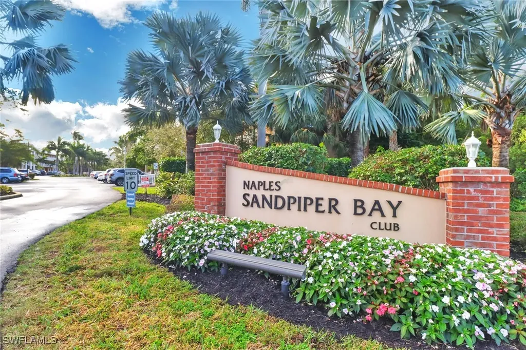3002 Sandpiper Bay Circle Naples FL 34112