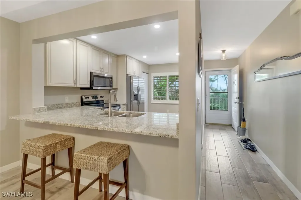 3002 Sandpiper Bay Circle Naples FL 34112