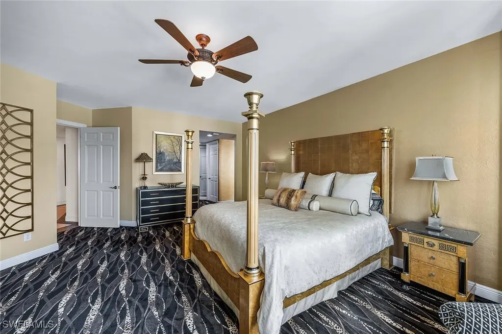 285 Grande Way Naples FL 34110