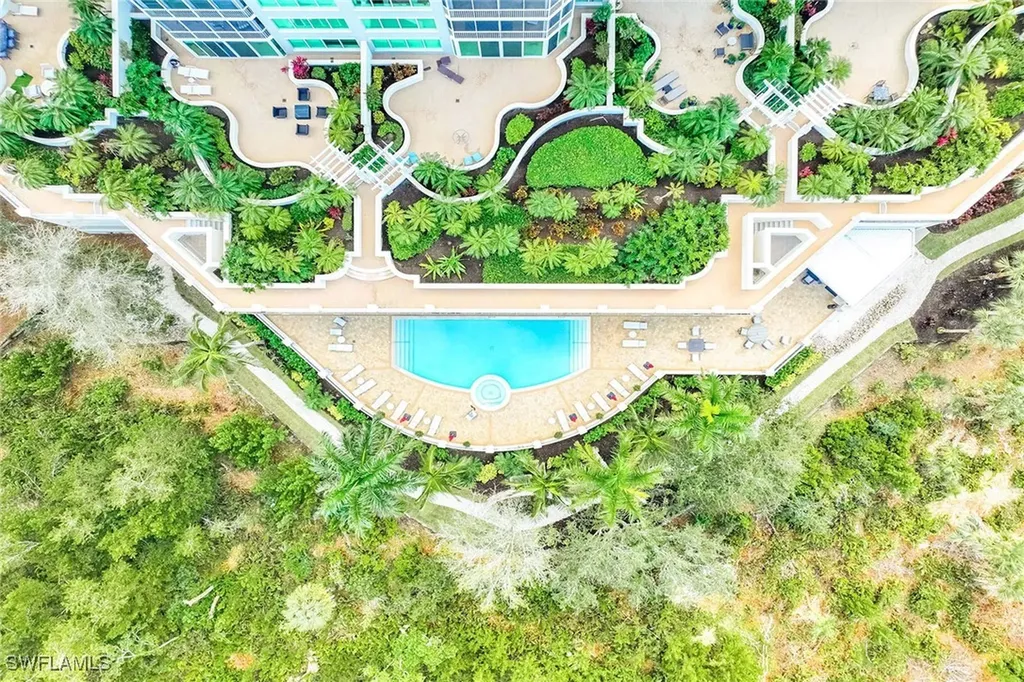 285 Grande Way Naples FL 34110