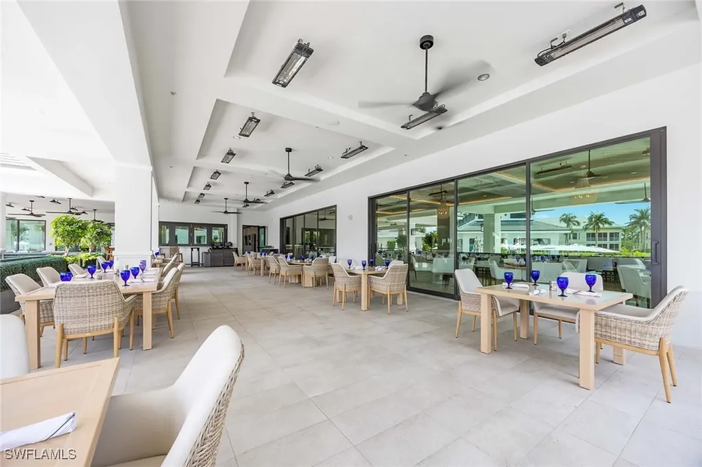 285 Grande Way Naples FL 34110