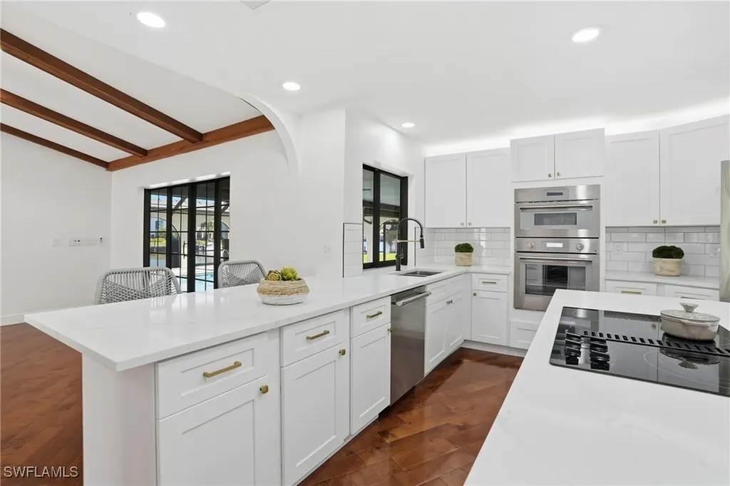 1911 SE 44th Street Cape Coral FL 33904