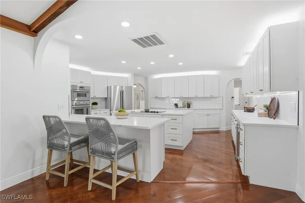 1911 SE 44th Street Cape Coral FL 33904