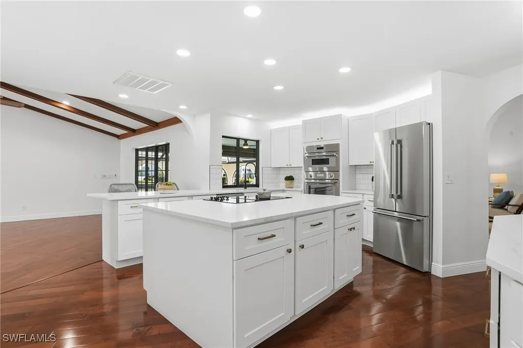 1911 SE 44th Street Cape Coral FL 33904