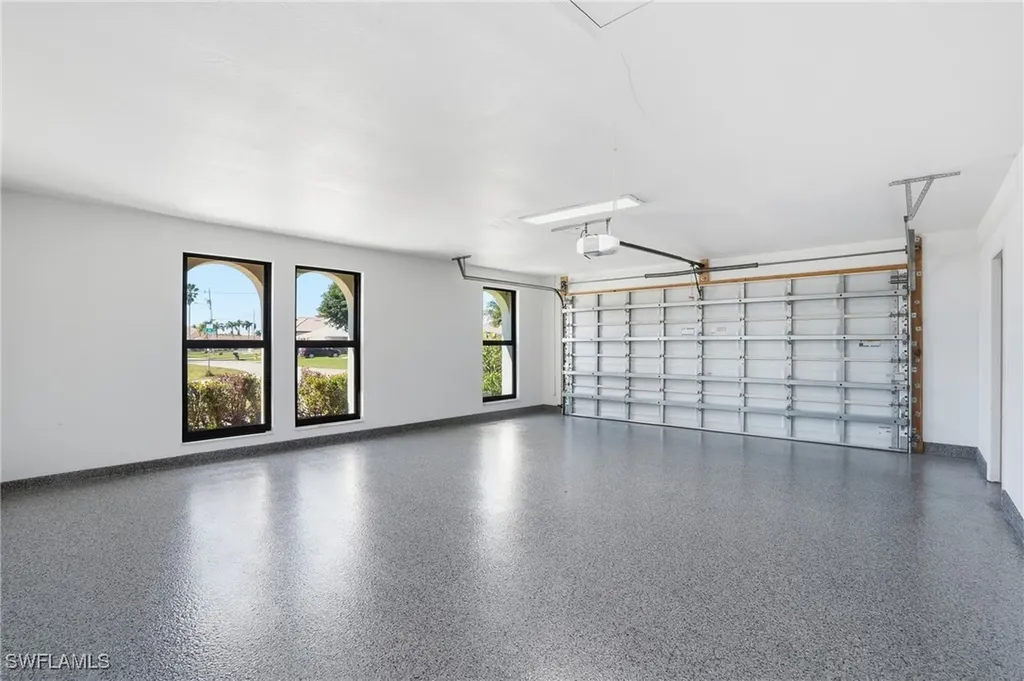 1911 SE 44th Street Cape Coral FL 33904