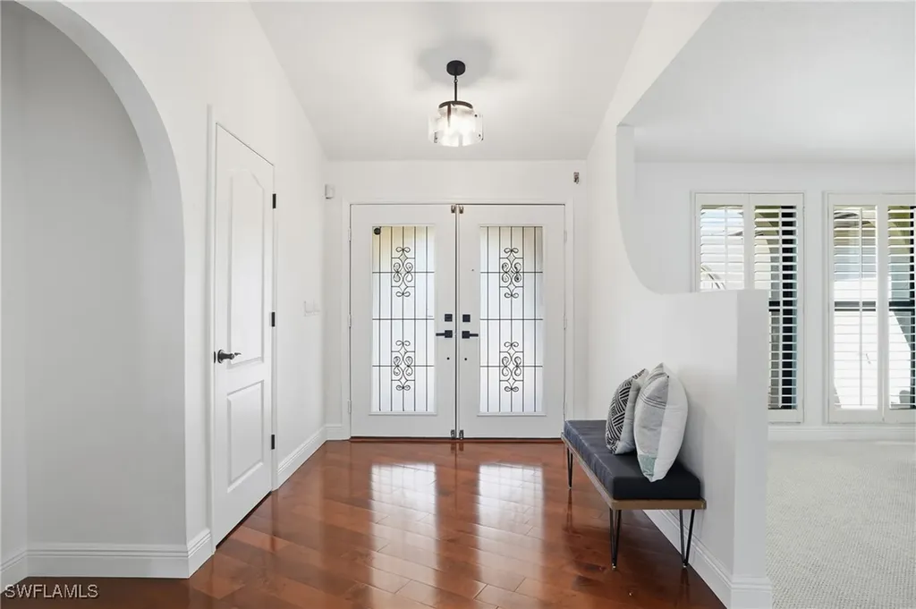 1911 SE 44th Street Cape Coral FL 33904