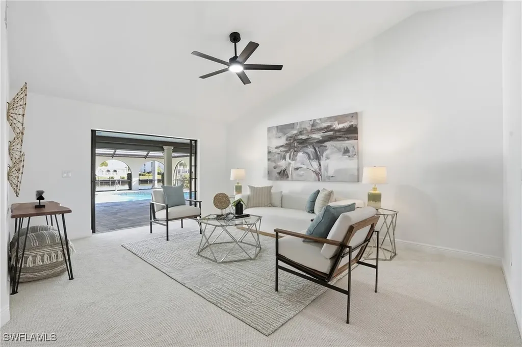 1911 SE 44th Street Cape Coral FL 33904