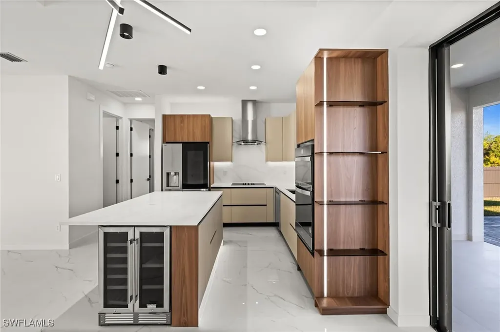 1621 NW 23rd Terrace Cape Coral FL 33993