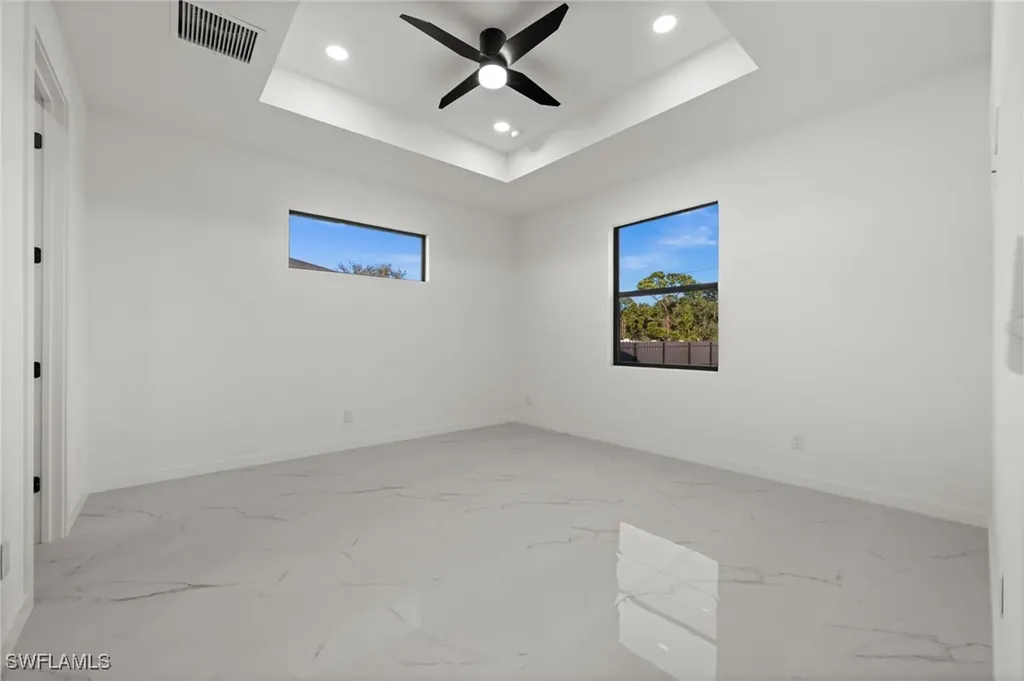 1621 NW 23rd Terrace Cape Coral FL 33993