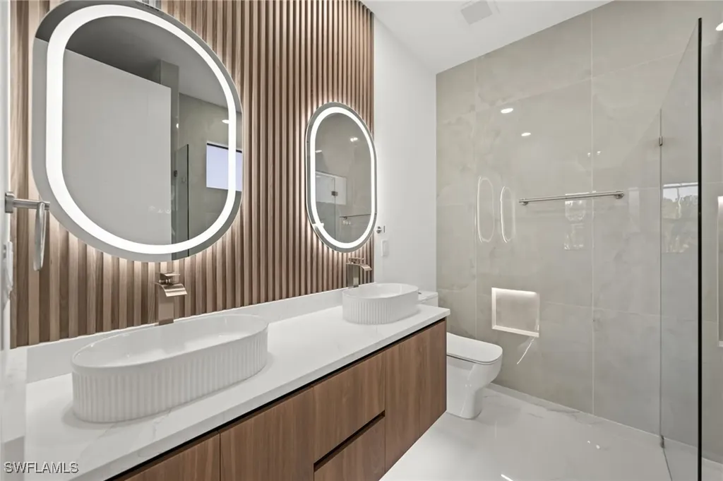 1621 NW 23rd Terrace Cape Coral FL 33993