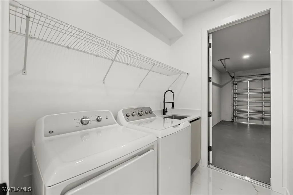 1621 NW 23rd Terrace Cape Coral FL 33993