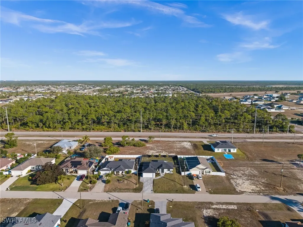 1621 NW 23rd Terrace Cape Coral FL 33993