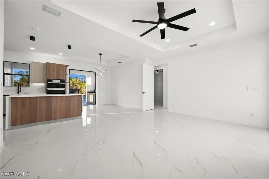 1621 NW 23rd Terrace Cape Coral FL 33993