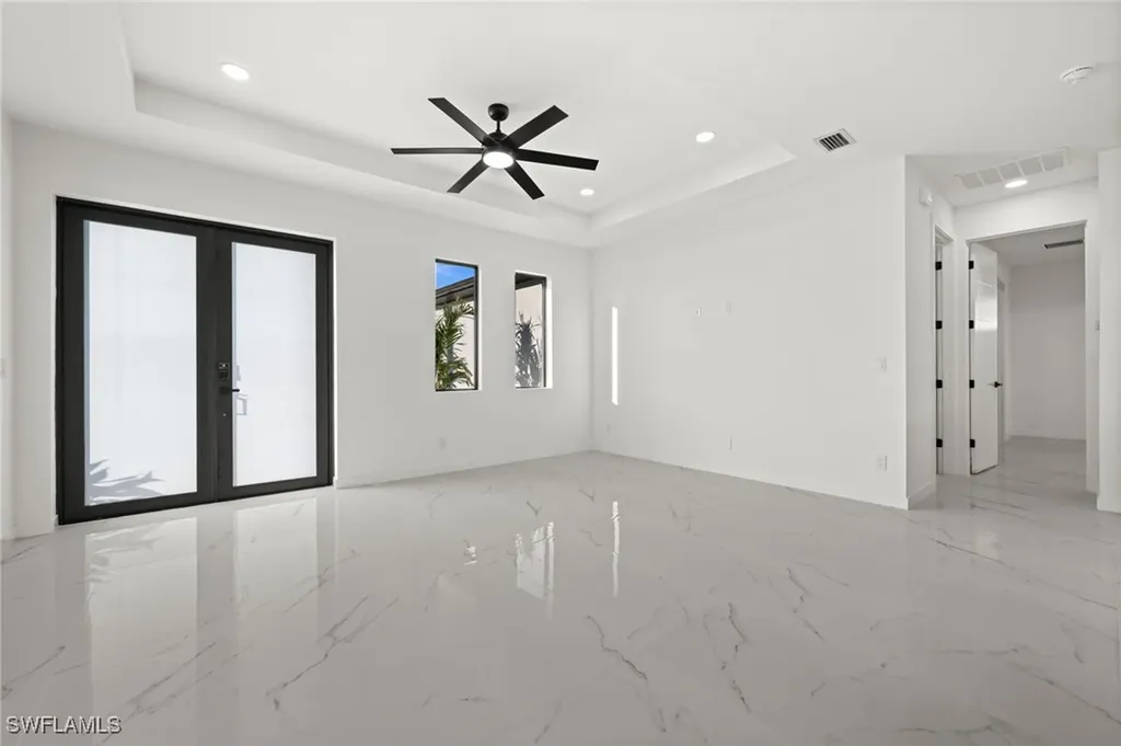 1621 NW 23rd Terrace Cape Coral FL 33993