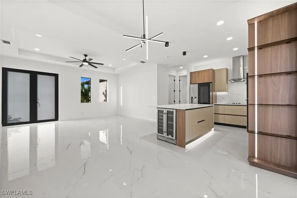 1621 NW 23rd Terrace Cape Coral FL 33993