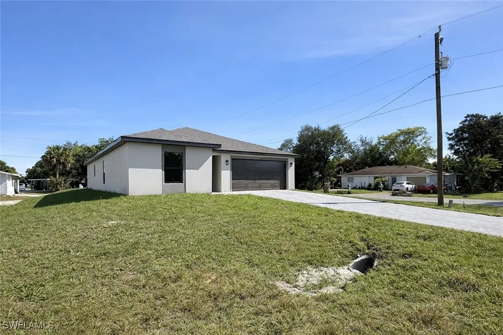108 Indiana Place Lehigh Acres FL 33936