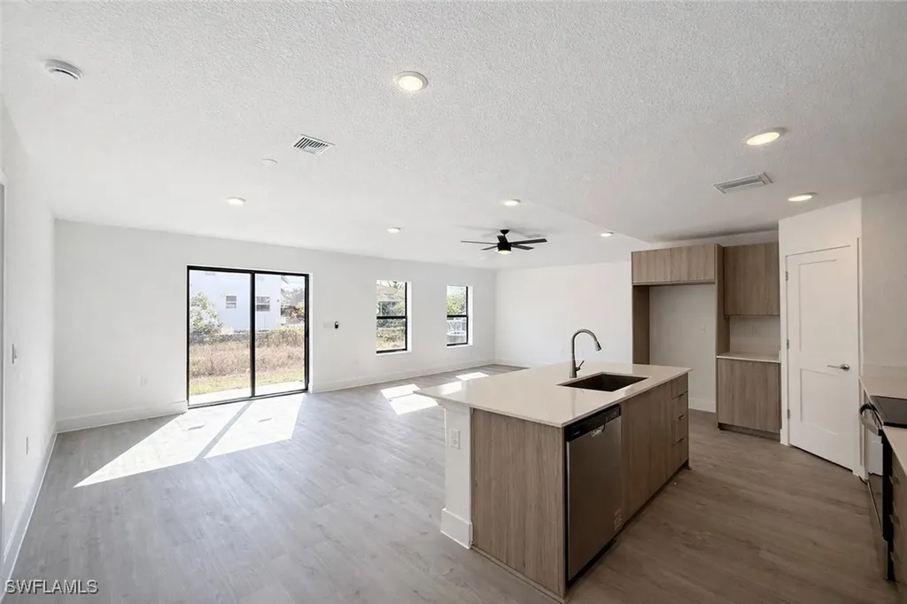 108 Indiana Place Lehigh Acres FL 33936