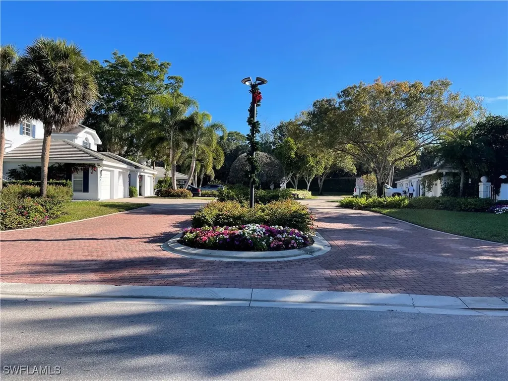 7046 Barrington Circle Naples FL 34108
