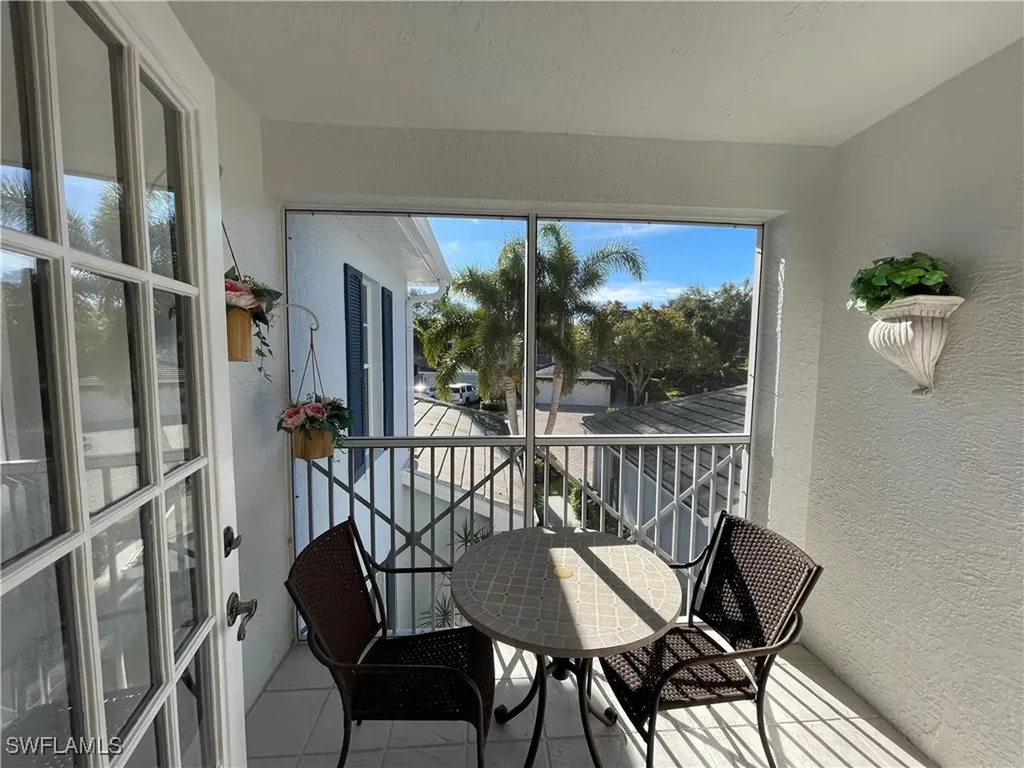 7046 Barrington Circle Naples FL 34108