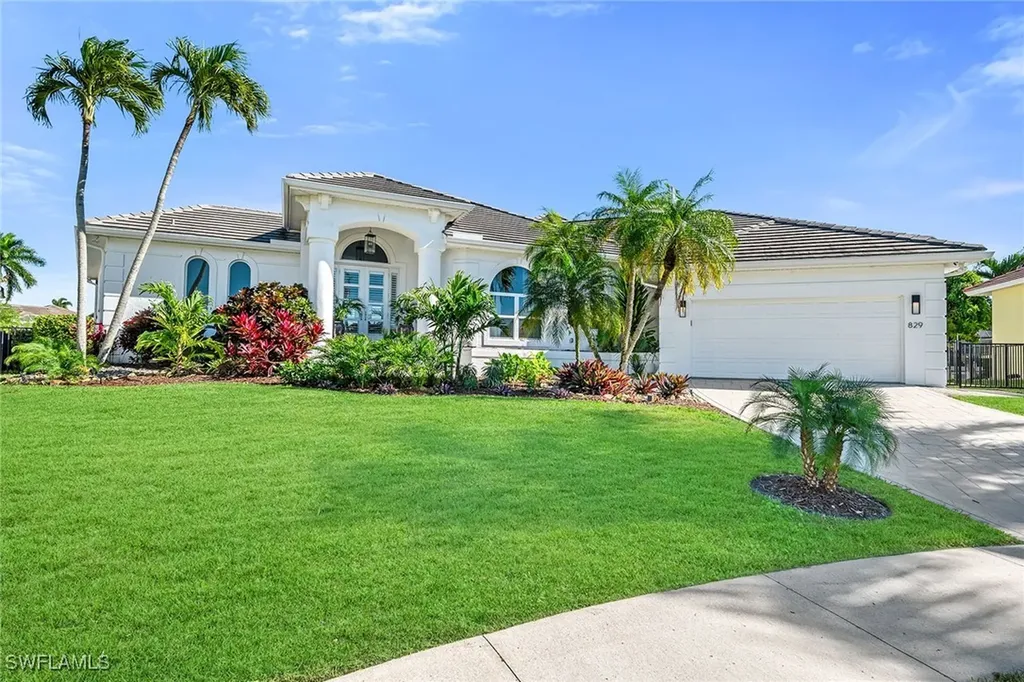 829 Bluebonnet Court Marco Island FL 34145