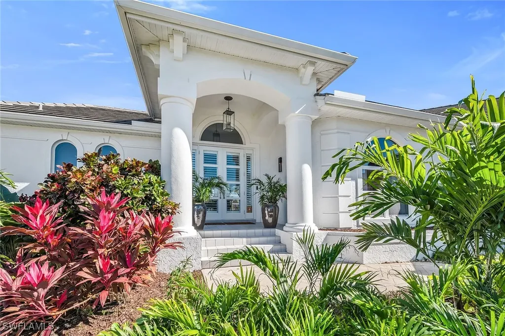 829 Bluebonnet Court Marco Island FL 34145