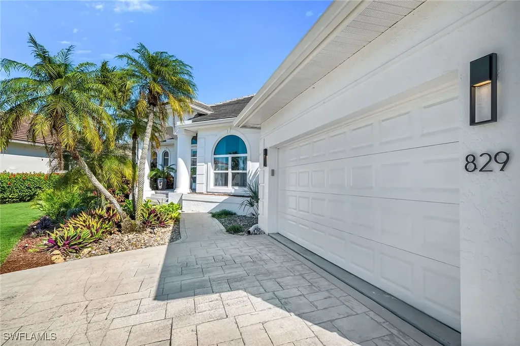 829 Bluebonnet Court Marco Island FL 34145