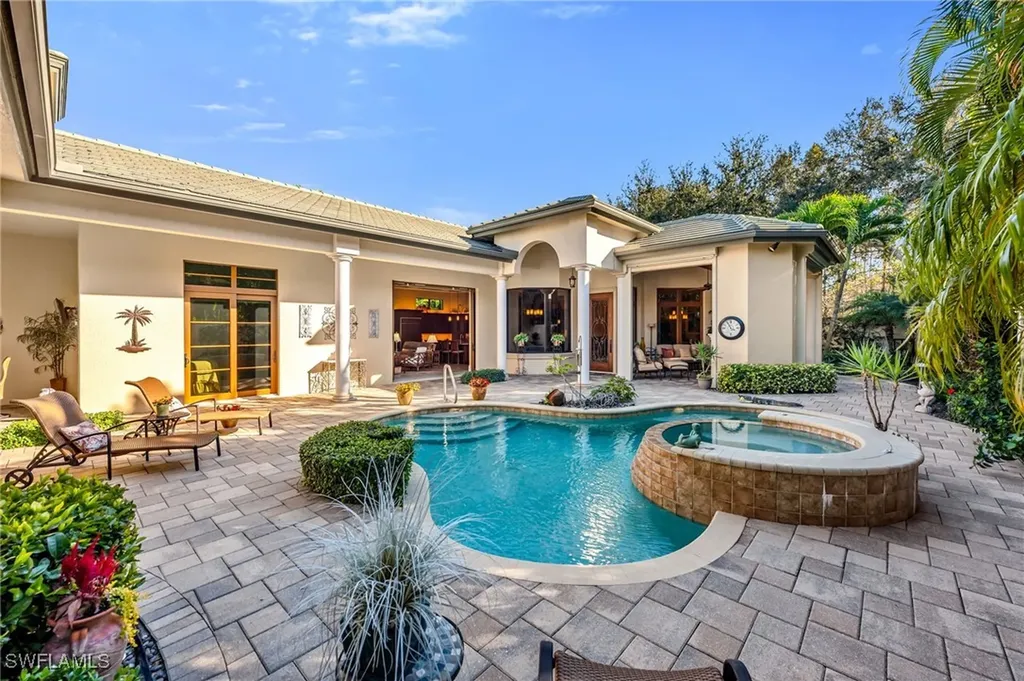 28724 La Caille Drive Naples FL 34119