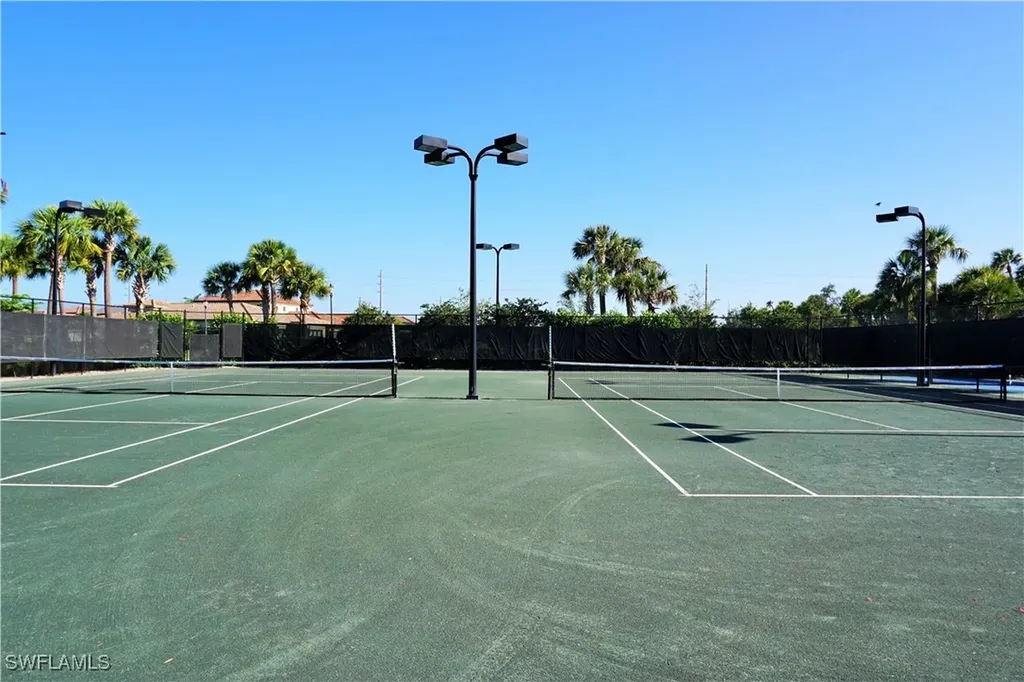 9183 Woodhurst Drive Naples FL 34120