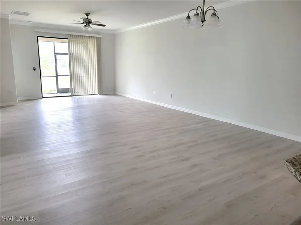 9183 Woodhurst Drive Naples FL 34120