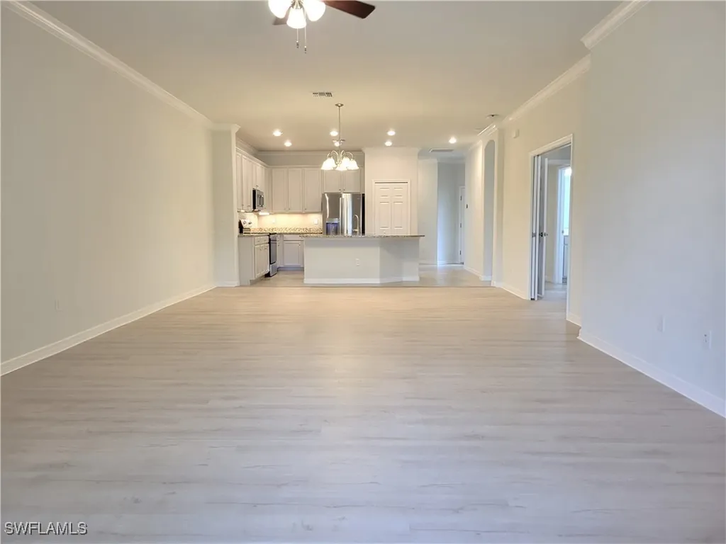 9183 Woodhurst Drive Naples FL 34120