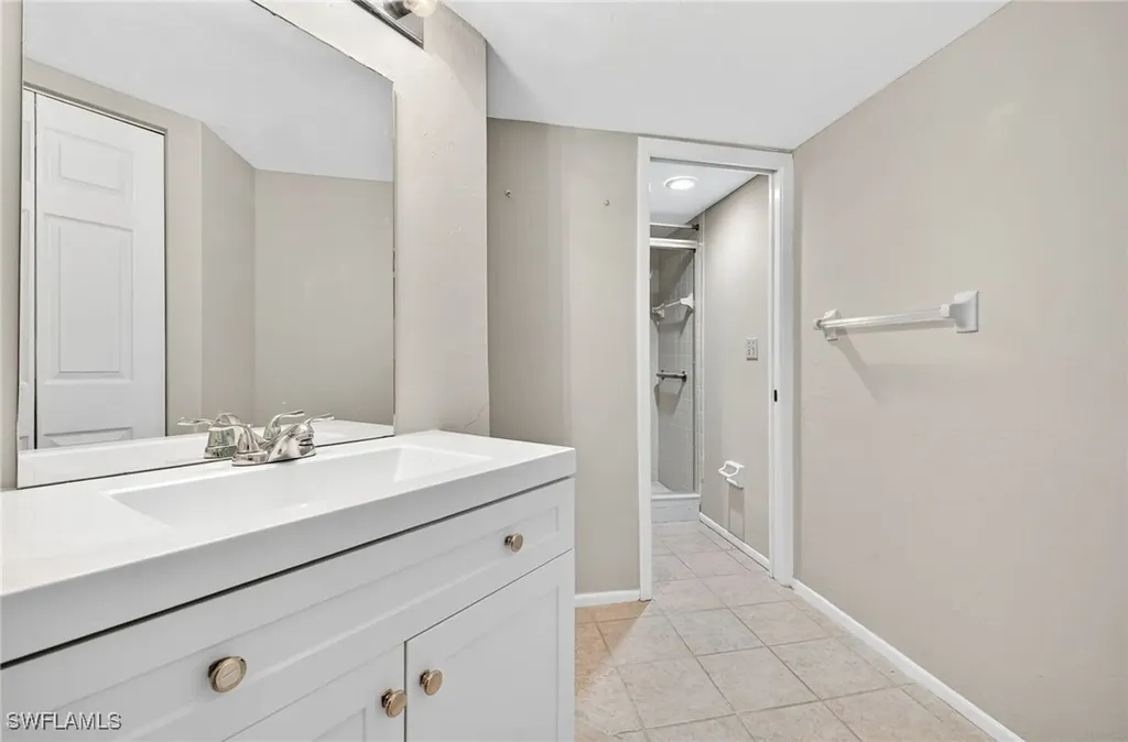 9635 Eaton Gardens Lane Fort Myers FL 33919