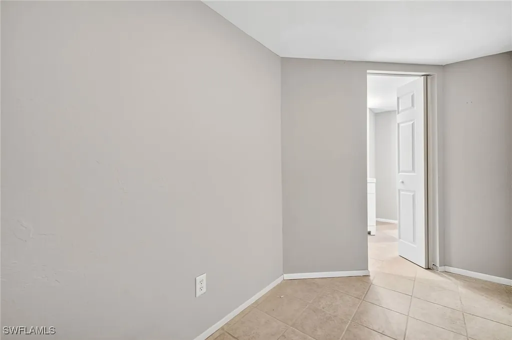 9635 Eaton Gardens Lane Fort Myers FL 33919