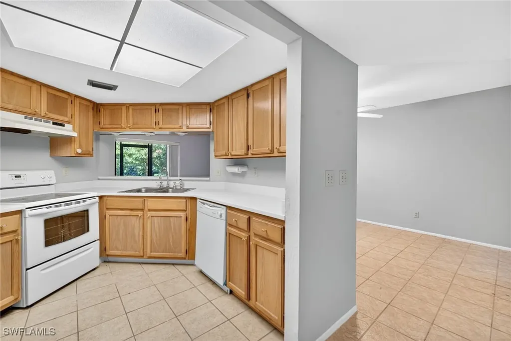 9635 Eaton Gardens Lane Fort Myers FL 33919