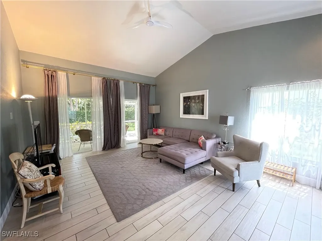 1130 Partridge Circle Naples FL 34104