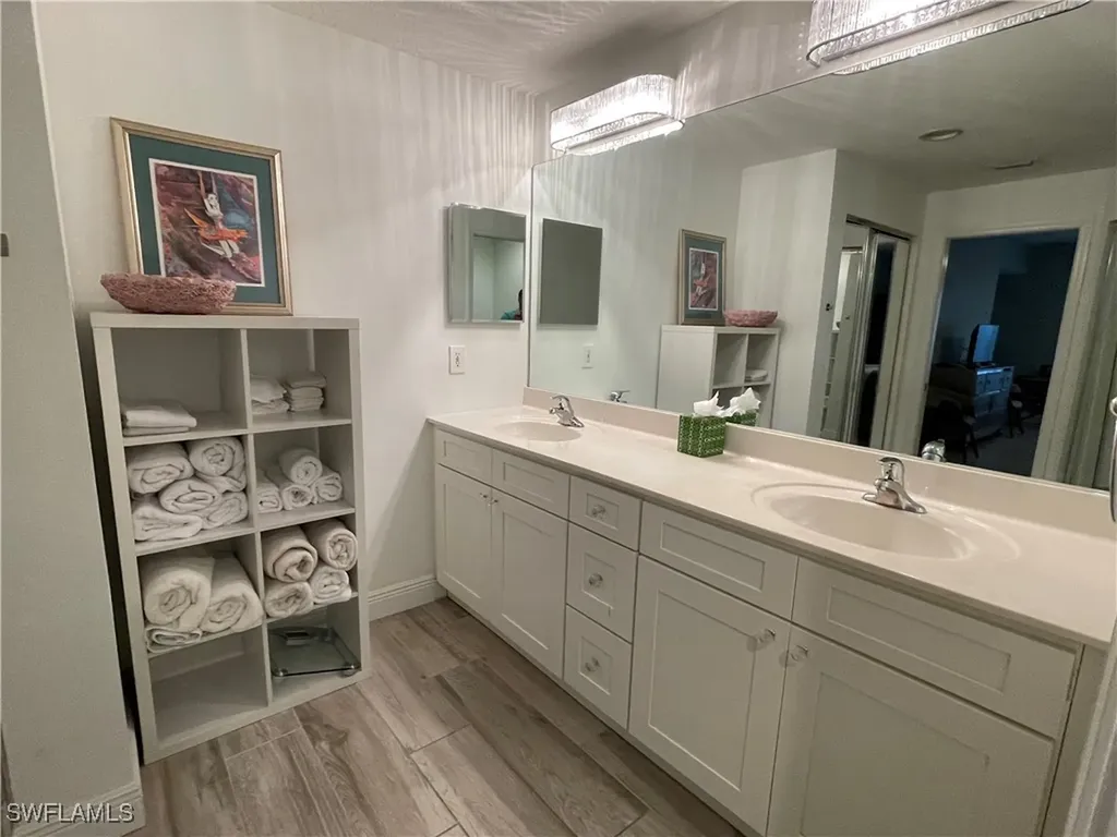 1130 Partridge Circle Naples FL 34104