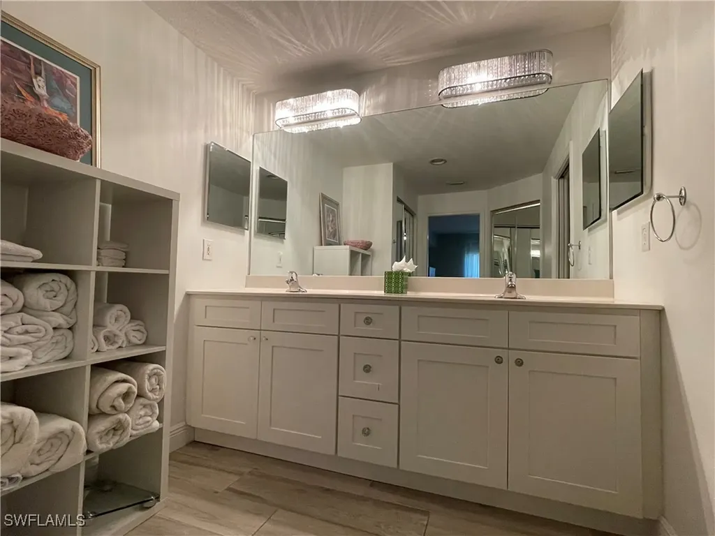 1130 Partridge Circle Naples FL 34104