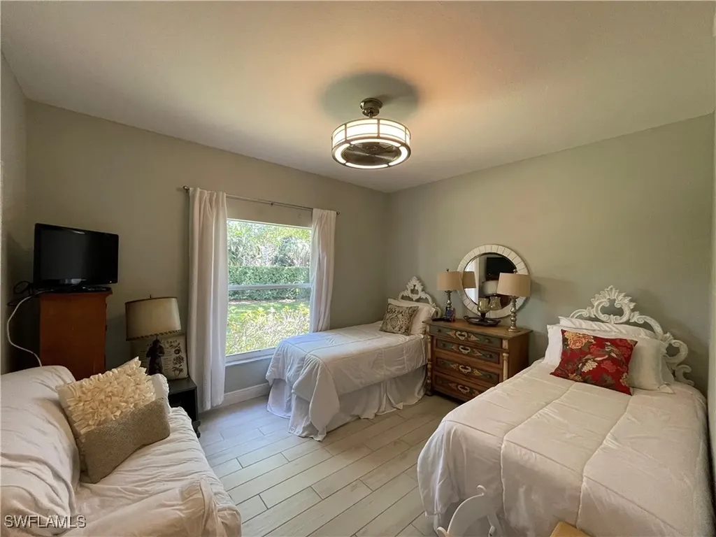 1130 Partridge Circle Naples FL 34104