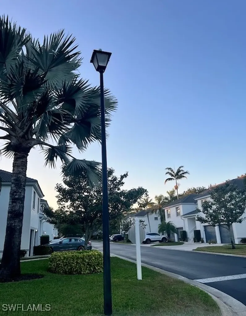1130 Partridge Circle Naples FL 34104