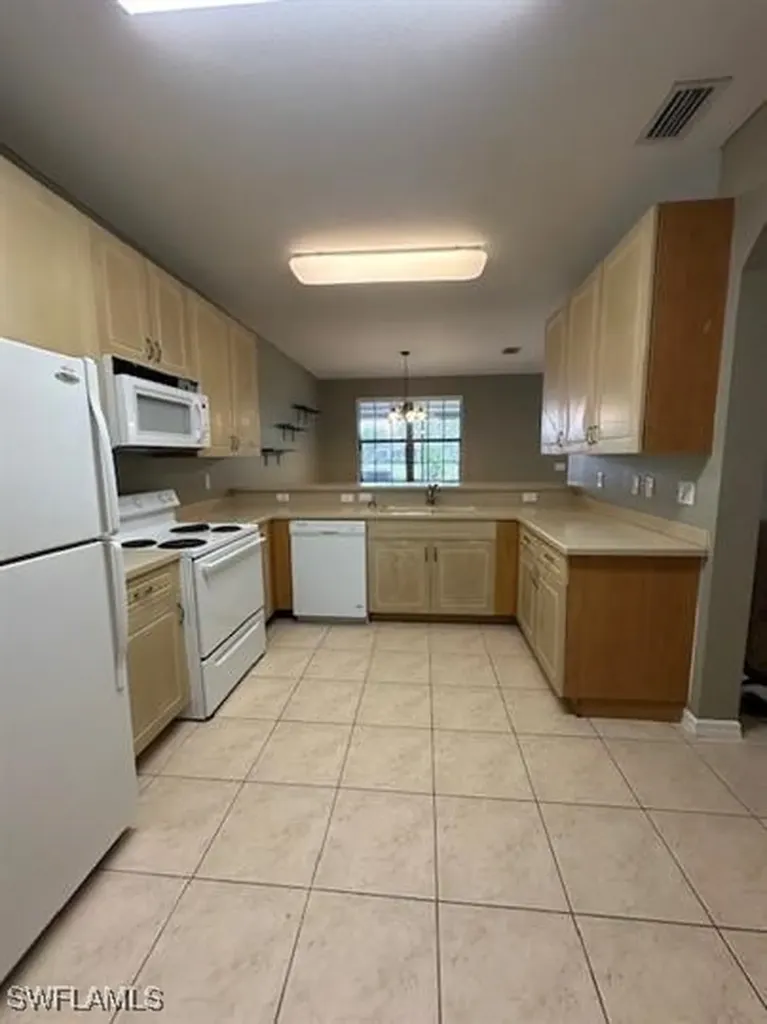 14732 Sutherland Avenue Naples FL 34120