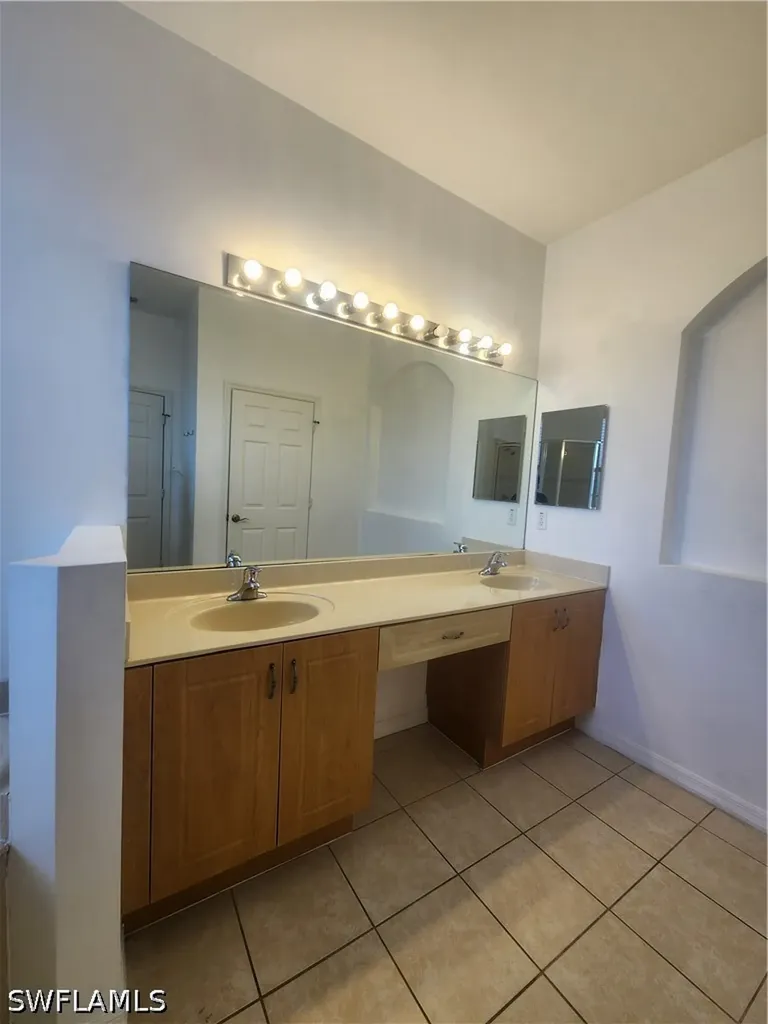 14732 Sutherland Avenue Naples FL 34120
