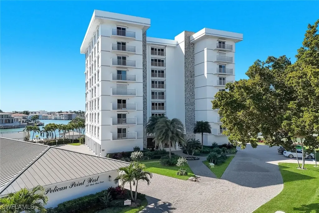 250 Park Shore Drive Naples FL 34103