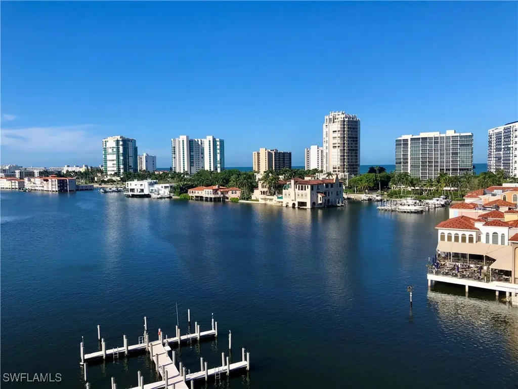 250 Park Shore Drive Naples FL 34103