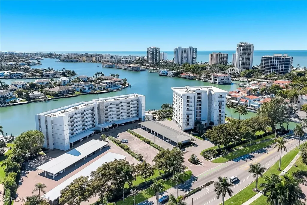 250 Park Shore Drive Naples FL 34103