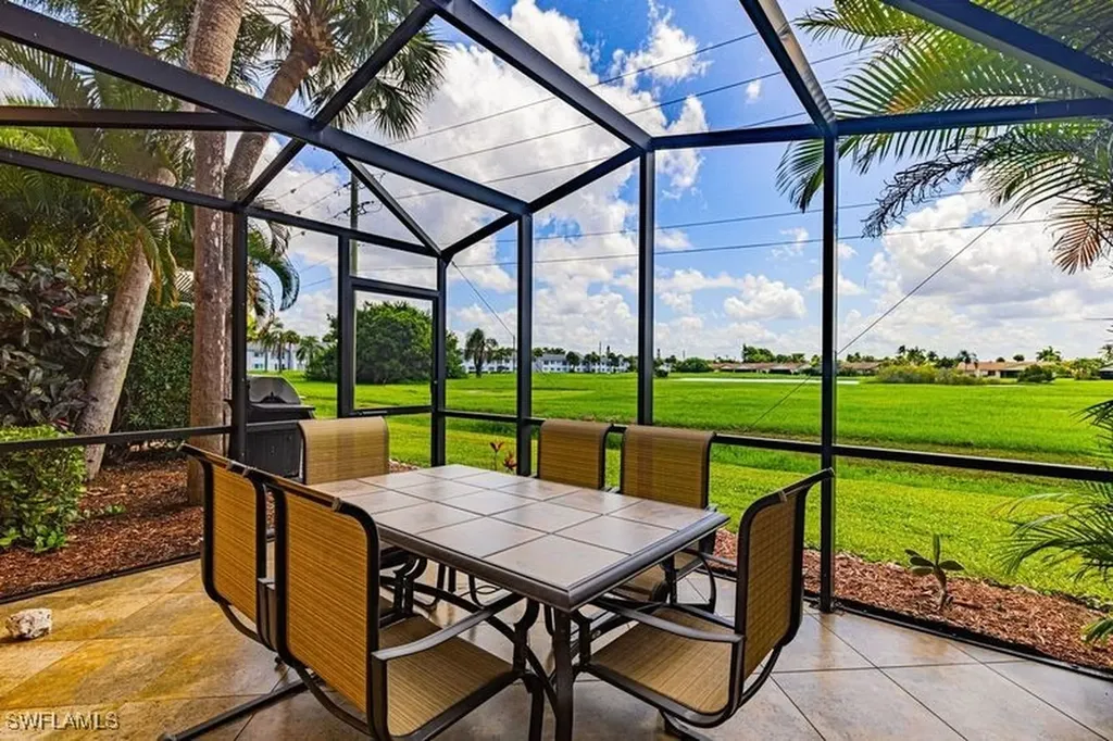 3832 Snowflake Lane Naples FL 34112