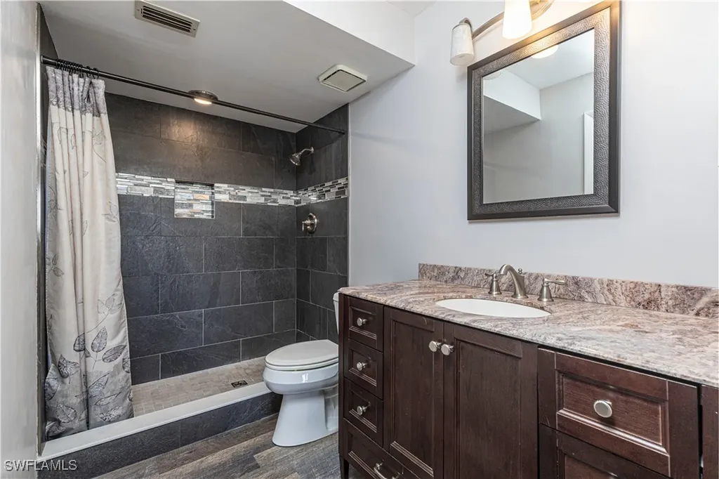 3832 Snowflake Lane Naples FL 34112