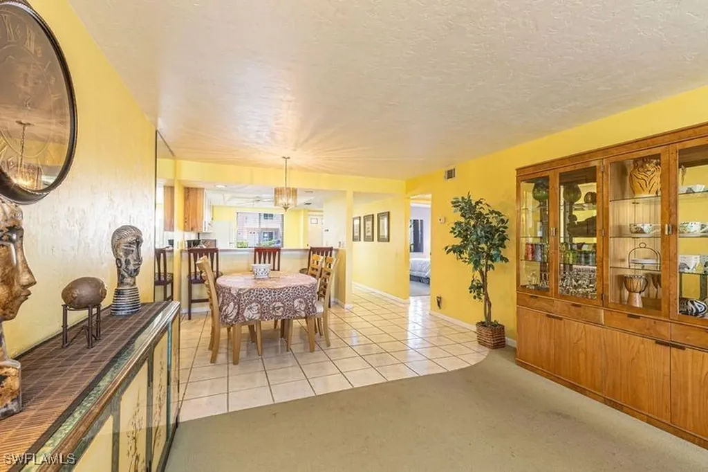 3832 Snowflake Lane Naples FL 34112
