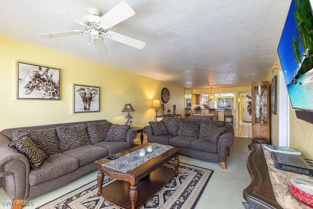 3832 Snowflake Lane Naples FL 34112