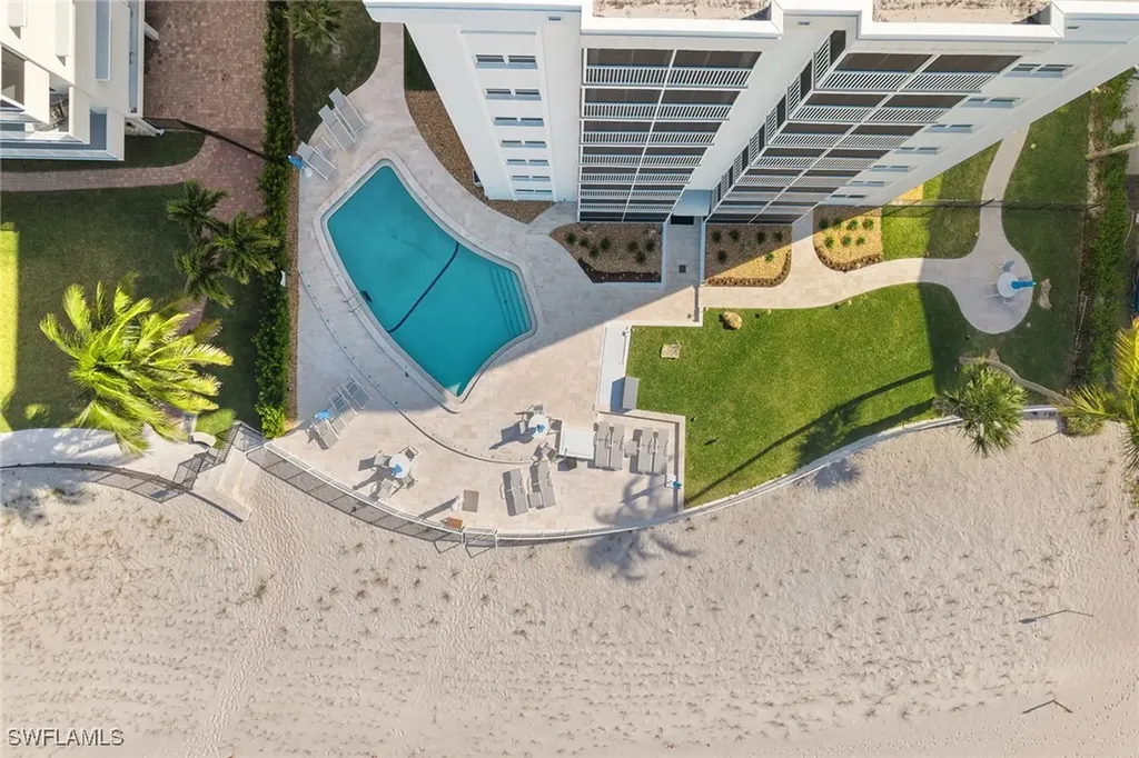 1919 Gulf Shore Boulevard N Naples FL 34102