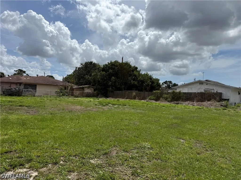 Xx Venetia Avenue North Port FL 34287